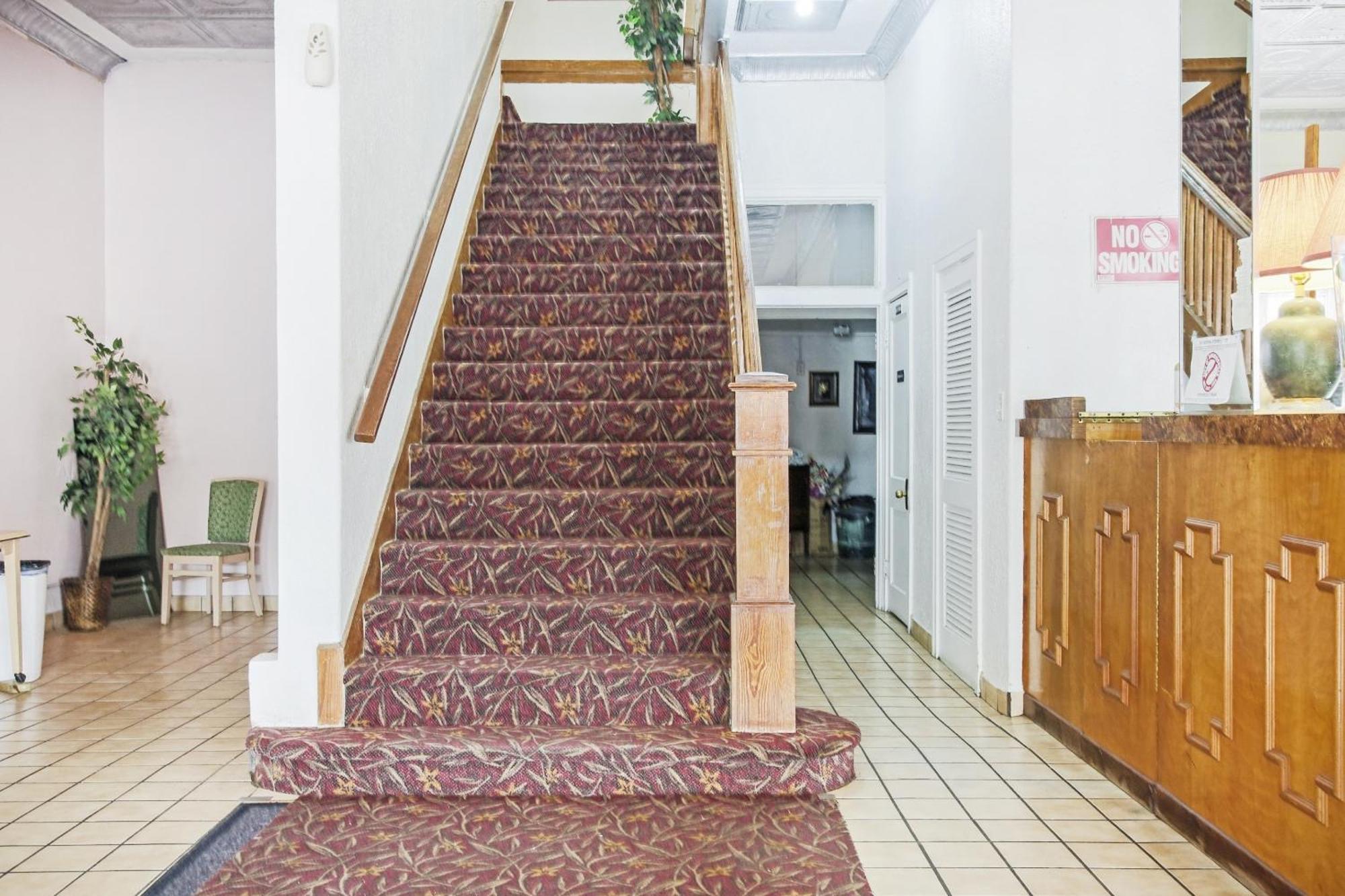 Oyo Historic Cameron Hotel Brownsville I-69E Εξωτερικό φωτογραφία