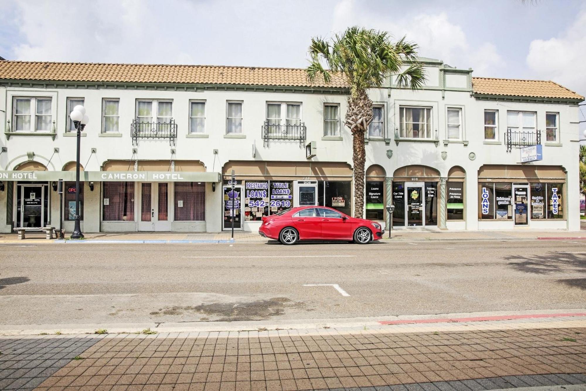 Oyo Historic Cameron Hotel Brownsville I-69E Εξωτερικό φωτογραφία