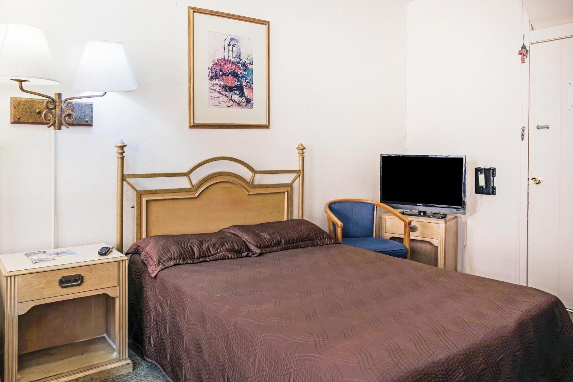 Oyo Historic Cameron Hotel Brownsville I-69E Εξωτερικό φωτογραφία